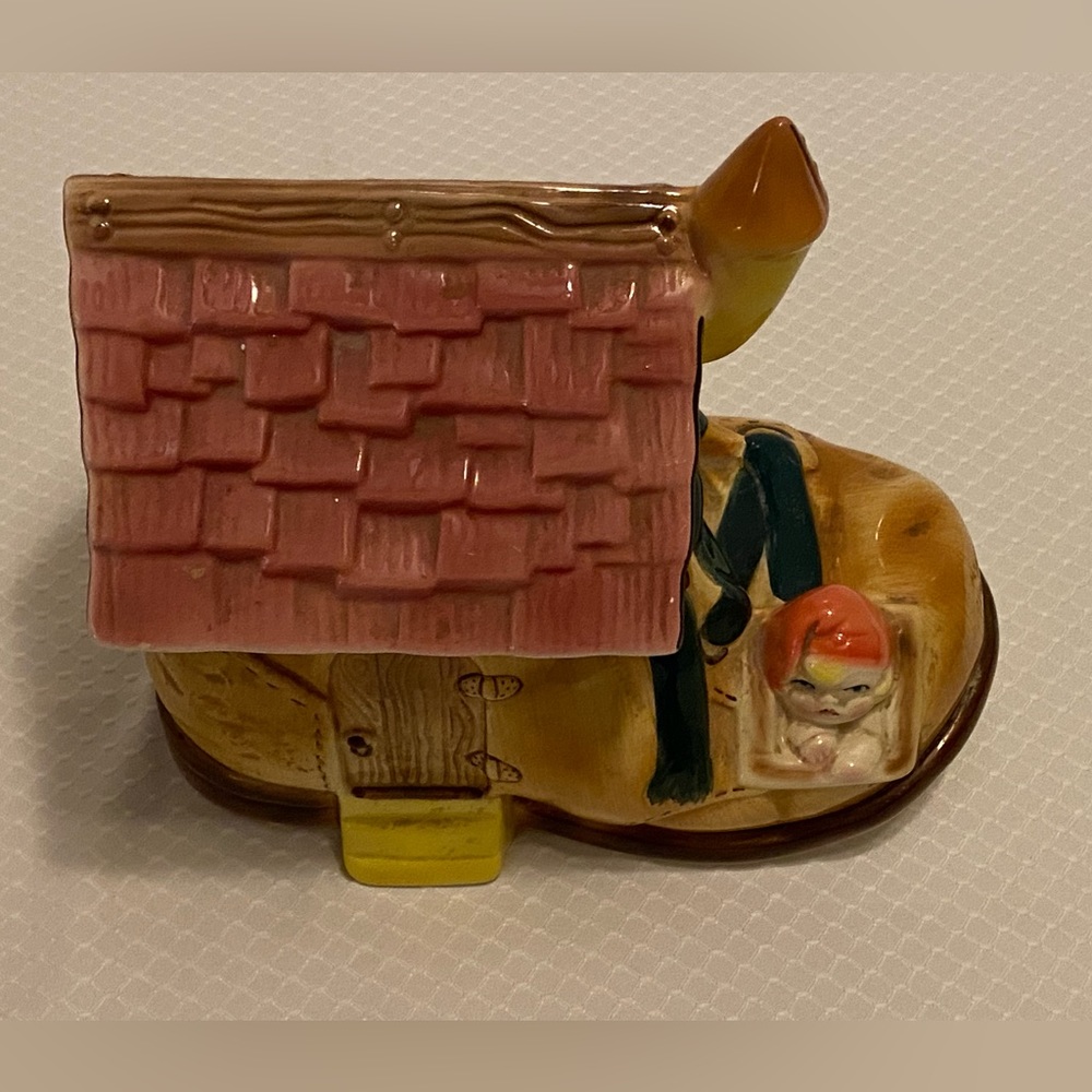Ceramica de Cuernavaca of Mexico Cookie Jar, September 1987